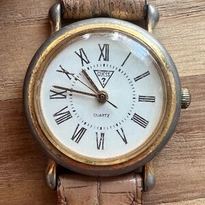 Vintage Guess ladies gold tone tan leather dress watch NEW BATTERY